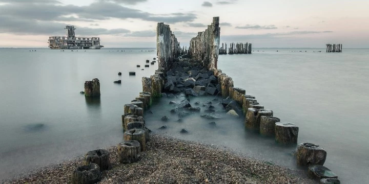Zimowe morze z dziećmi – hotele z salą zabaw i basenem - Emoti.pl