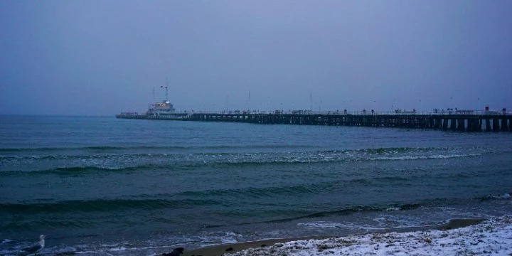 TOP hotele w Trójmieście na zimowy spacer po plaży - Emoti.pl