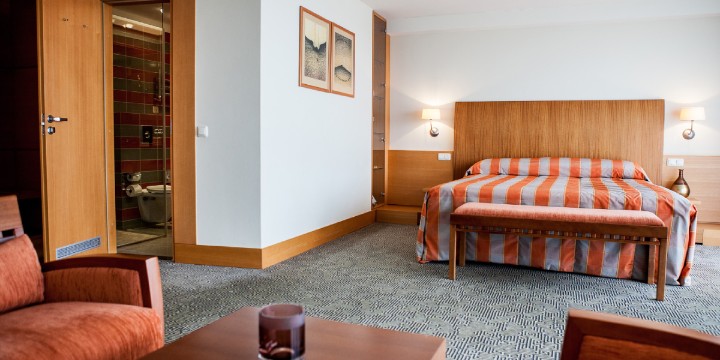 4-osobowy pobyt w ★★★★★ Hotelu “Vanagupe” z bogatym SPA - Emoti.pl