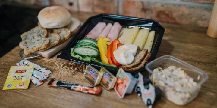 Holiday Park Zator, 1 noc w domku exclusive dla 2 osób ze śniadaniem + wellness i SPA! - Emoti.pl