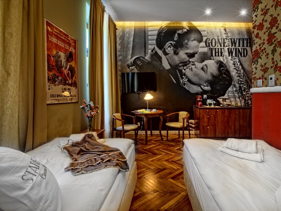 Stare Kino Cinema Residence w Łodzi od 268zł - Emoti.pl - Emoti.pl